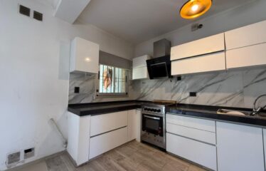 Casa en La Cautiva al 1400, Granadero Baigorria