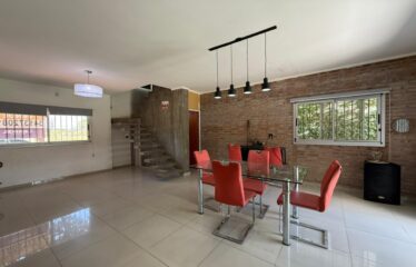 Casa en La Cautiva al 1400, Granadero Baigorria