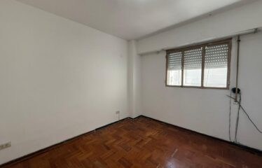 Departamento en Sarmiento al 900