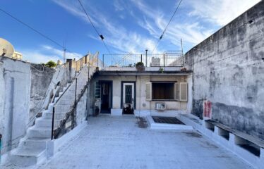 Casa en San Luis al 2200