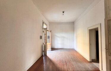 Casa en San Luis al 2200