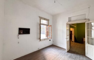 Casa en San Luis al 2200