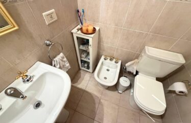 Departamento en Montevideo al 2400