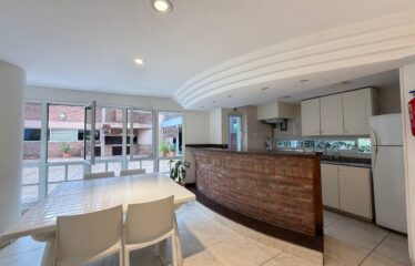 Departamento en Montevideo al 2400