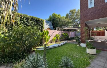 Casa en Guido y Spano 2400
