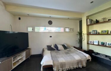 Casa en Guido y Spano 2400
