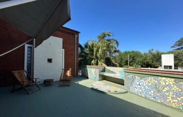 Casa en Guido y Spano 2400