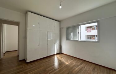 Departamento en Güemes al 2000