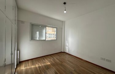 Departamento en Güemes al 2000