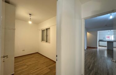 Departamento en Güemes al 2000