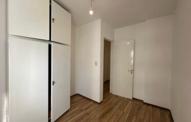Departamento en Güemes al 2000