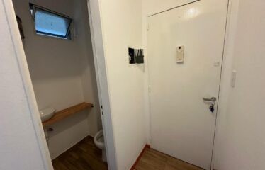 Departamento en Güemes al 2000