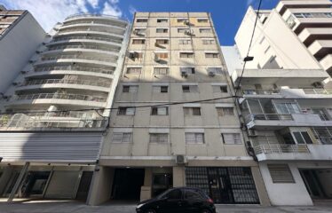 Departamento en Güemes al 2000