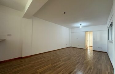 Departamento en Güemes al 2000