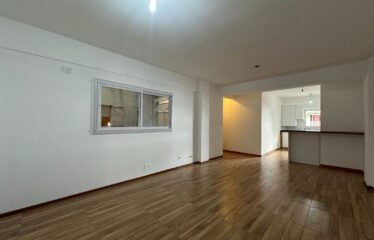 Departamento en Güemes al 2000