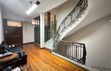 Oficina en Corrientes al 800