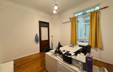 Oficina en Corrientes al 800