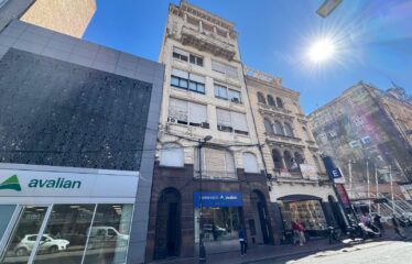 Oficina en Corrientes al 800