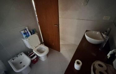 Casa en Juan B Justo al 9500