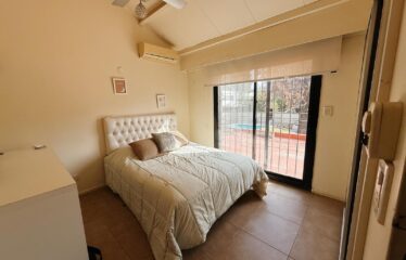 Casa en Juarez Celman y Bv. Argentino