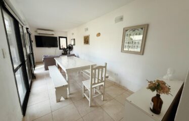 Casa en Juarez Celman y Bv. Argentino