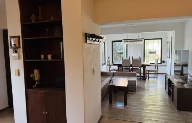 Casa en Juarez Celman y Bv. Argentino