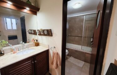 Casa en Juarez Celman y Bv. Argentino