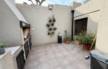 Casa en Juarez Celman y Bv. Argentino