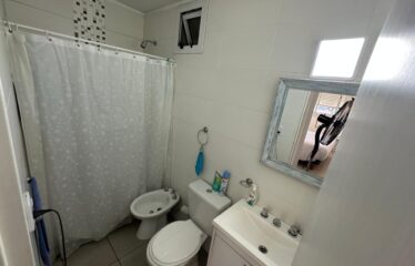 Departamento en Primero de Mayo al 1400