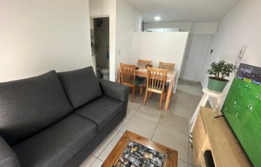 Departamento en Primero de Mayo al 1400