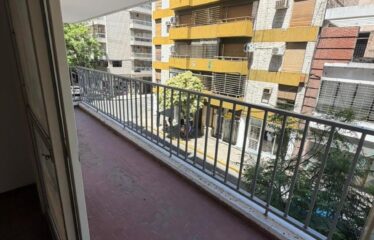 Departamento en Montevideo al 1700