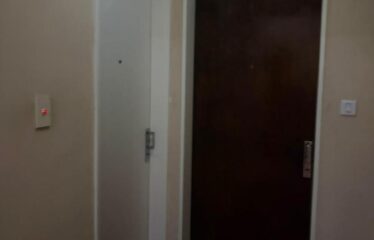 Departamento en Montevideo al 1700