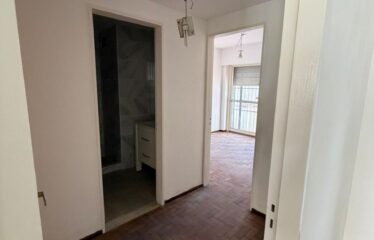 Departamento en Montevideo al 1700