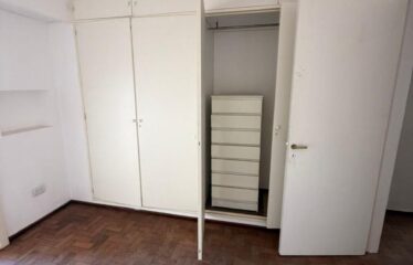 Departamento en Montevideo al 1700