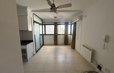 Departamento en Buenos Aires al 1700