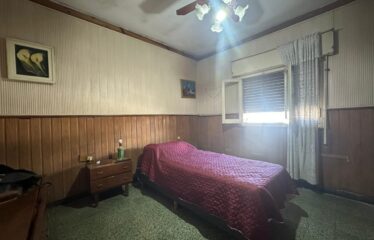 Casa en Pasaje Banco Nación al 600