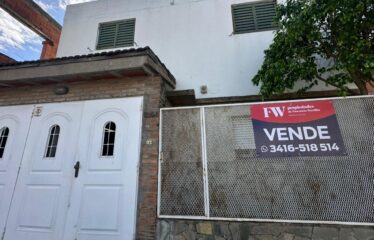 Casa en Pasaje Banco Nación al 600