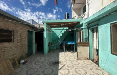 Casa en Pasaje Banco Nación al 600