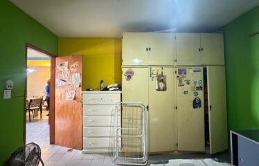 Casa en Pasaje Banco Nación al 600