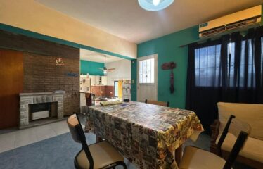 Casa en Pasaje Banco Nación al 600