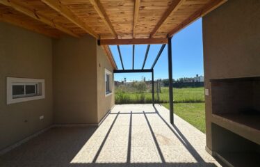 Casa en El Plumerillo al 3100, Pueblo Esther
