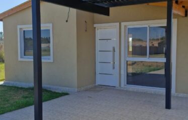 Casa en El Plumerillo al 3000, Pueblo Esther