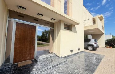Casa en Puerto Roldán