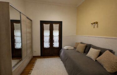 Casa en Juan Manuel de Rosas al 3100
