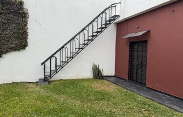 Casa en Juan Manuel de Rosas al 3100