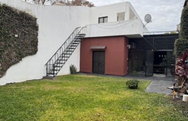 Casa en Juan Manuel de Rosas al 3100