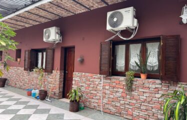 Casa en Juan Manuel de Rosas al 3100