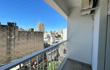 Departamento en Sarmiento al 700