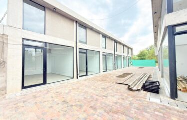 Local en Las Calandrias, Funes