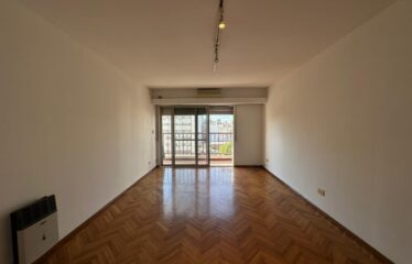 Departamento en Av. Pellegrini al 1200